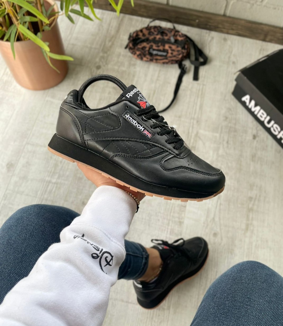 TENIS REEBOK MASTER BLACK DAMA Y CABALLERO